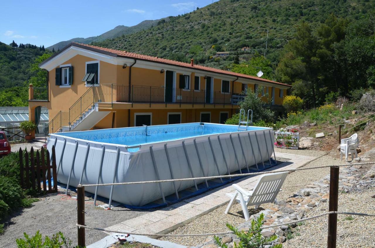 Agriturismo Tendapiccola Ceriale Exteriör bild