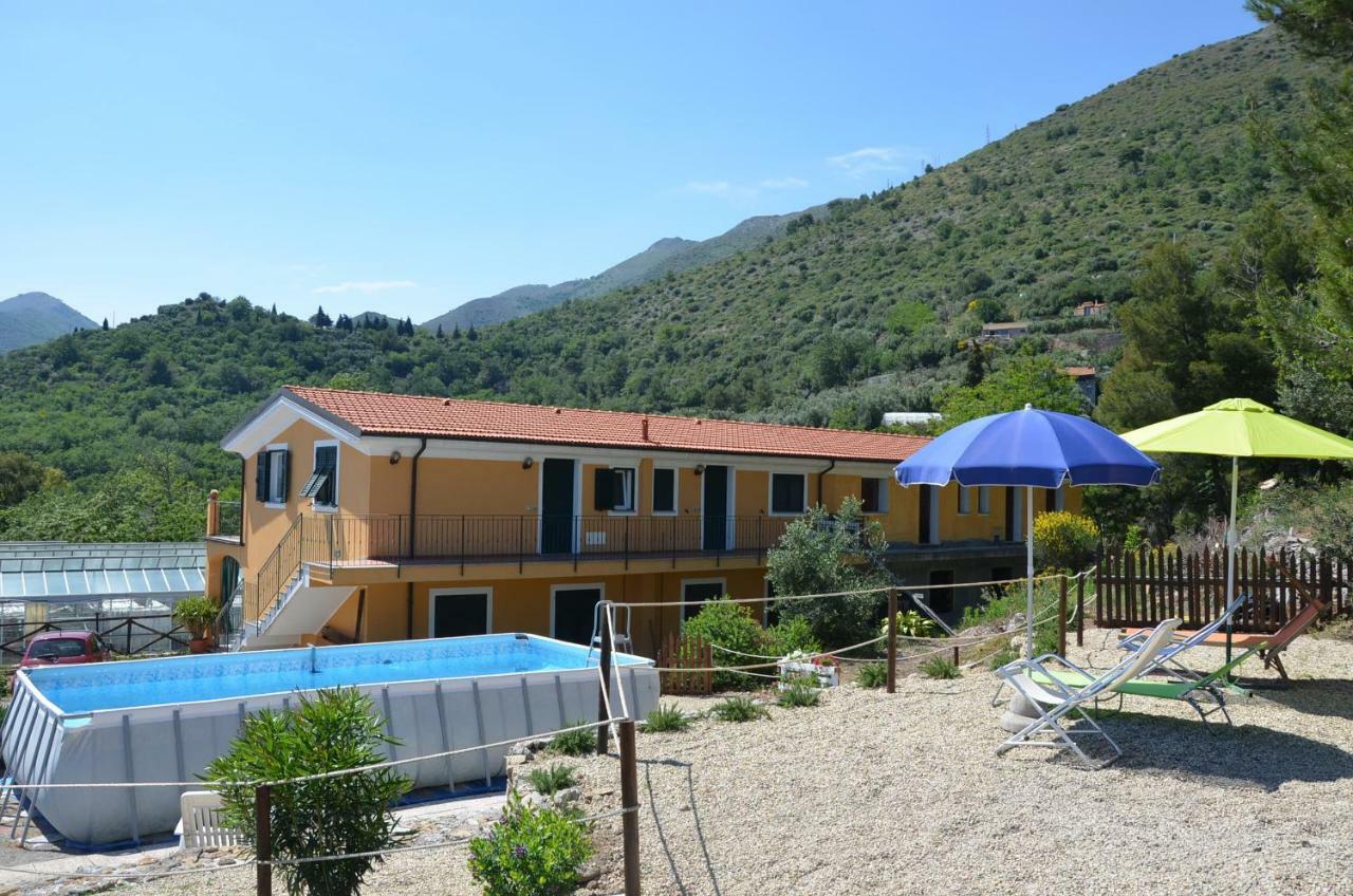 Agriturismo Tendapiccola Ceriale Exteriör bild